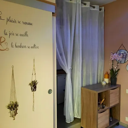 Vakantiehuis Le Cocon, Piscine Et En Ardeche, Adults Only Lussas