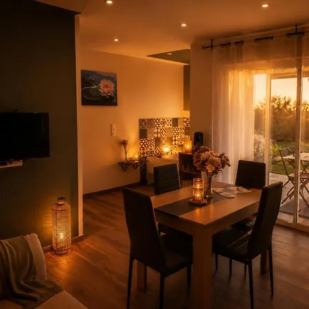 Vakantiehuis Le Cocon, Piscine Et En Ardeche, Adults Only *