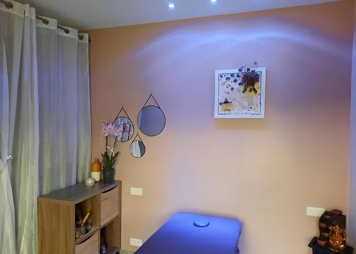 Le Cocon, Adults Only Minimum 16 Ans Ferienhaus Lussas